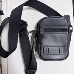 COACH レザー ショルダーバッグ ブラックのサムネイル