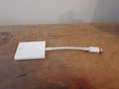 SDカードリーダー (Lightning アダプタ)のサムネイル