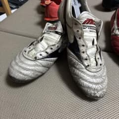 限定価格！！1000円値引き！！MIZUNOモレリアのサムネイル