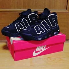 NIKE airmoreuptempo スニーカーのサムネイル