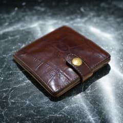 イルビゾンテ　ダークブラウン クロコダイル型押し 二つ折り財布のサムネイル