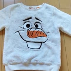 H&M オラフトレーナー 110のサムネイル
