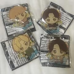 TinyTAN Dynamite ちびぐるみアクリルバッジ BTS バンタン - メルカリ