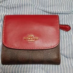 COACH　コーチ折り財布　お値下げのサムネイル