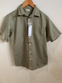 GU 半袖シャツ 新品のサムネイル