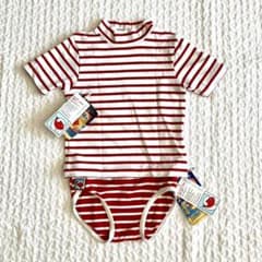 【未使用】little red fish セパレート水着　ラッシュガードのサムネイル