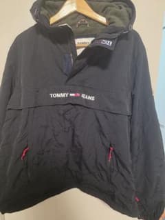 TOMMY JEANS ナイロンジャケット ブラックのサムネイル