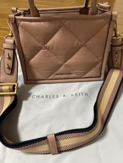 CHARLES & KEITH キルティング 2wayバッグのサムネイル