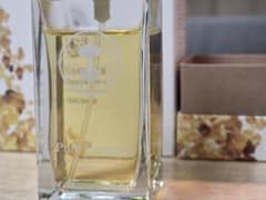 ニールズヤード フランキンセンス 香水(残量9割)のサムネイル