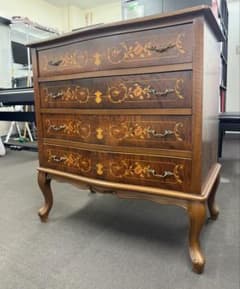 イタリア製 木製4段チェスト 猫脚 - メルカリ