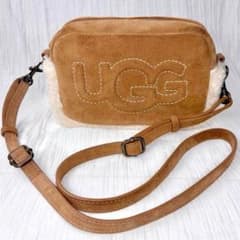 希少】UGG ムートン ボア レザー スエード カメラバッグ - メルカリ