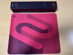 BenQ ゲーミングマウスパッドのサムネイル
