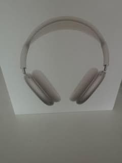 【新品・未開封・未使用】Apple AirPods Max スターライト airpods max 新品未開封 スターライト - メルカリ