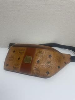MCM ボディバッグ　ヴィンテージ　レア　希少のサムネイル
