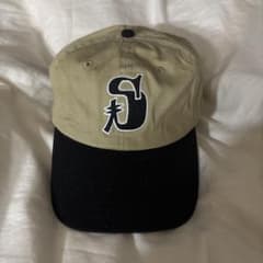 Stüssy ベースボールキャップ ベージュ/黒のサムネイル
