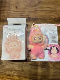 【正規品】ラブブLABUBU Big into Energy LOYALTYのサムネイル