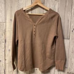 グローバルワーク　ヘンリーキーネックワッフルTシャツ　Tシャツ　ワッフルのサムネイル