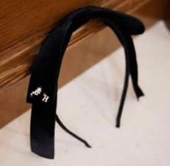 ♡Herlipto Velour Ribbon Headband♡ - メルカリ