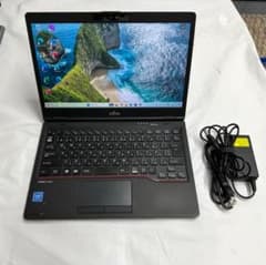 ②【薄型軽量】Fujitsu LifebookU7311/F 8GB/256GB ⑩【薄型軽量】Fujitsu LifebookU7311/F 8GB/256GB - メルカリ