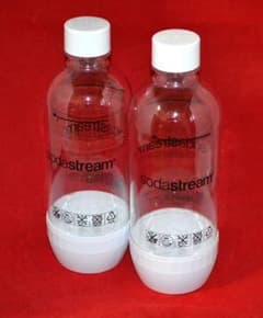 ソーダストリーム専用　１L ボトル　２本　数回使用のみ。のサムネイル