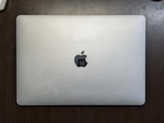 【説明欄必読】MacBook Pro 2017 13インチTouch Bar無しのサムネイル