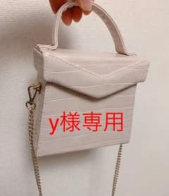 ZARA ショルダーバッグのサムネイル