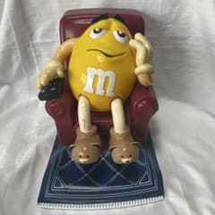 1,999s m&m's チョコレート ディスペンサー イエロー ソファー - メルカリ