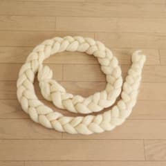 ニューボーンフォト用 編み込みフェルトロープのサムネイル