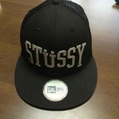 stussyニューエラキャップのサムネイル