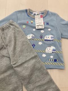 サンリオ　新幹線　男の子パジャマ　100cmのサムネイル