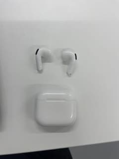 Airpods 4 ANCのサムネイル