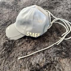 SMFK 発光グレーキャップ