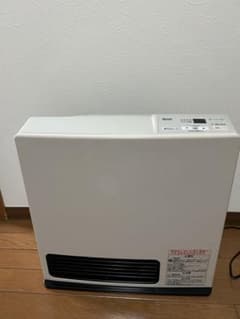 Rinnai ガスファンヒーター 13A ガスホース付き - メルカリ