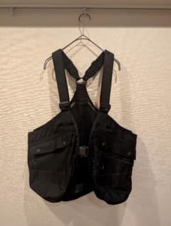 COMME des GARCONS HOMME 「BRIEFING」ベストのサムネイル