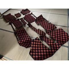 たかやん。様専用20 ヴェルファイア アルファード フロアマット 赤×黒チェックのサムネイル
