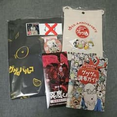 ゲゲゲ忌2025 ノベルティ 缶バッジ赤 サコッシュ パルコトートバッグ