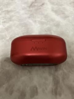 MAVIN ワイヤレスイヤホン 充電ケース付き　レッド　【ジャンク品】のサムネイル