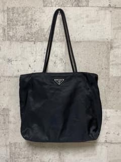 PRADA ブラック ナイロントートバッグのサムネイル