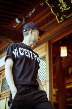 ★EDIFICE×Paris Saint German Tシャツ★のサムネイル