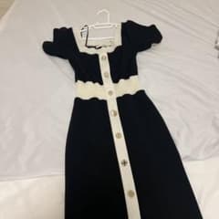 ロイヤルパーティー　ワンピースのサムネイル