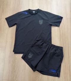 2025 FC東京×ニューバランス ブラックアウトTシャツ ウーブンショーツ