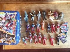 ウルトラマン 怪獣 ソフビ フィギュアセット 20体とウルトラマン箱