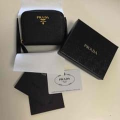 ❤️PRADA   コインケース❤️サフィアーノ ブラックのサムネイル