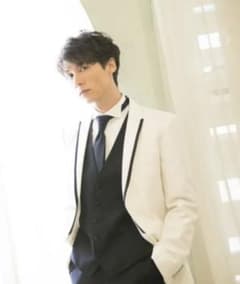 an 新郎タキシード　小物　アスコットタイ an 新郎タキシード 小物 アスコットタイ 楽天市場】結婚式の新郎衣装に