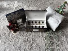 【美品】2022年クリスマスコフレ Christian DIOR 香水9本セットのサムネイル