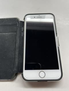 ivoryplains 様専用　　iPhone7  32GB  ゴールドのサムネイル