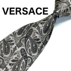 【未使用に近い✨】ヴェルサーチ ネクタイ ネイビー ペイズリー ジャガード 希少 未使用に近い✨】ヴェルサーチ ネクタイ シルバー ペイズリー