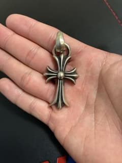 CHROME HEARTS クロムハーツ正規品スモールCHクロスwithベイルのサムネイル