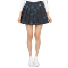 ☆MARK&LONA☆ゴルフウェア　プリーツスカート スカル　サイズ38 総柄♡ ☆MARK&LONA☆ゴルフウェア プリーツスカート スカル サイズ38 総柄