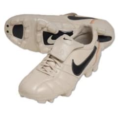 ナイキNIKE ナイキサッカーシューズ　28cm  ティエンポ ブラジレイロのサムネイル